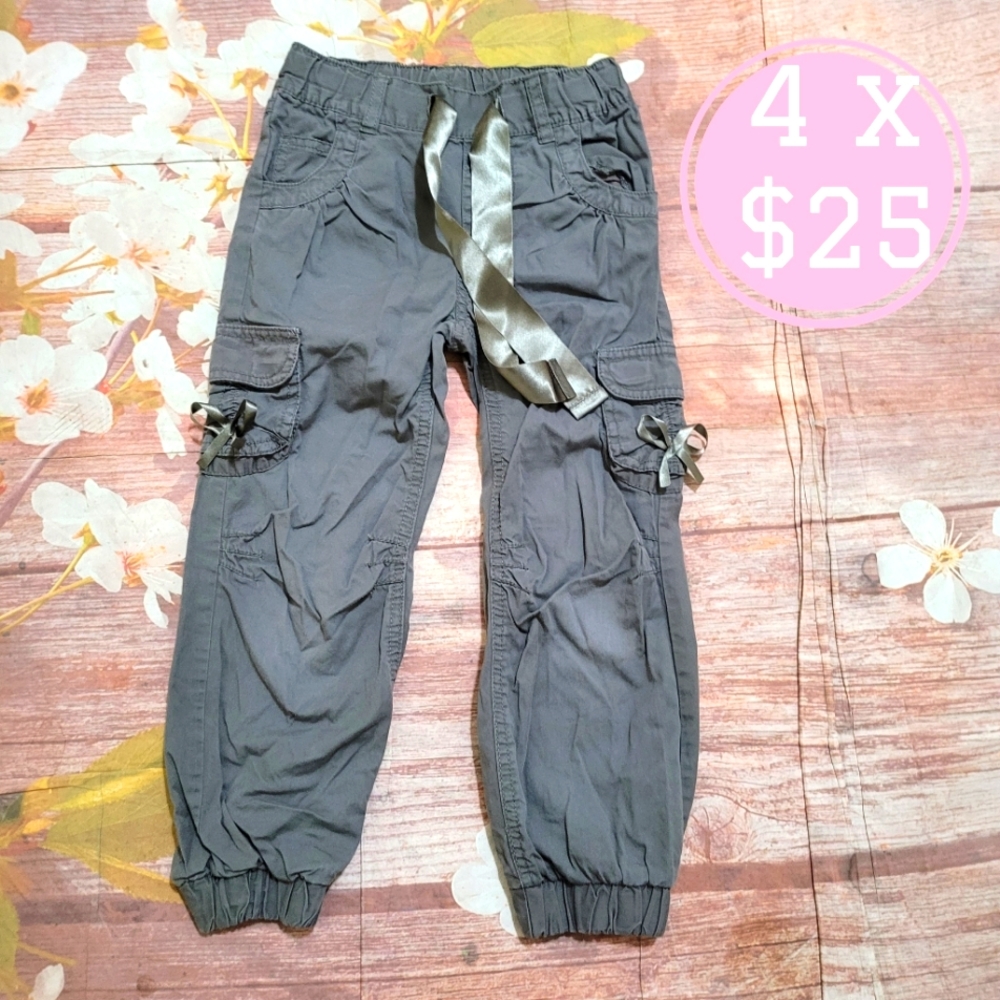 ⭐️ H&M Cargo pants